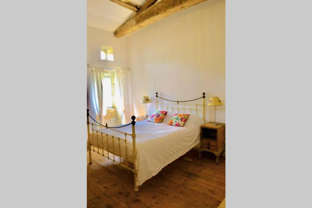 As Seen On A New Life In The Sun - Beautiful 3 Bedroom Cottage With Shared Pool Montboyer エクステリア 写真