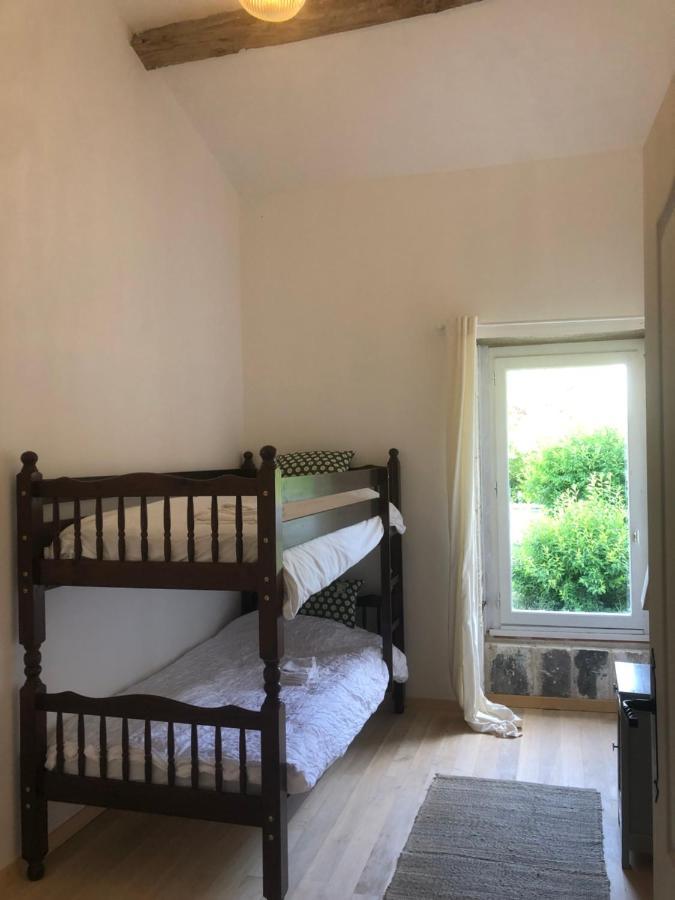 As Seen On A New Life In The Sun - Beautiful 3 Bedroom Cottage With Shared Pool Montboyer エクステリア 写真