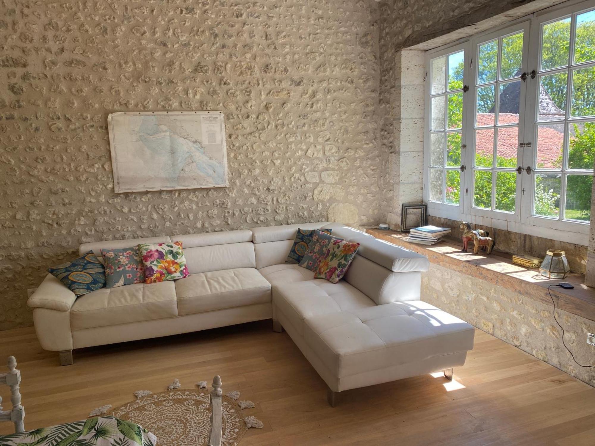 As Seen On A New Life In The Sun - Beautiful 3 Bedroom Cottage With Shared Pool Montboyer エクステリア 写真