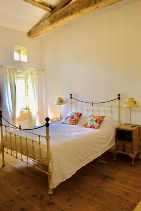 As Seen On A New Life In The Sun - Beautiful 3 Bedroom Cottage With Shared Pool Montboyer エクステリア 写真